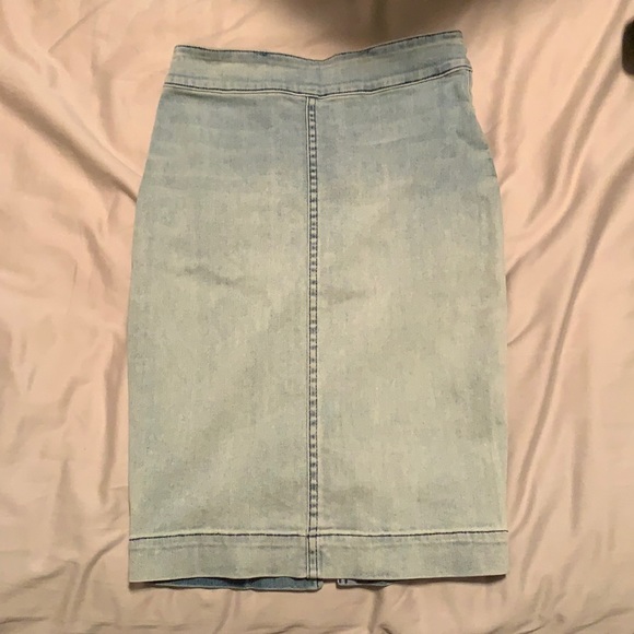 The Castings Denim Pencil Skirt - Picture 3 of 4